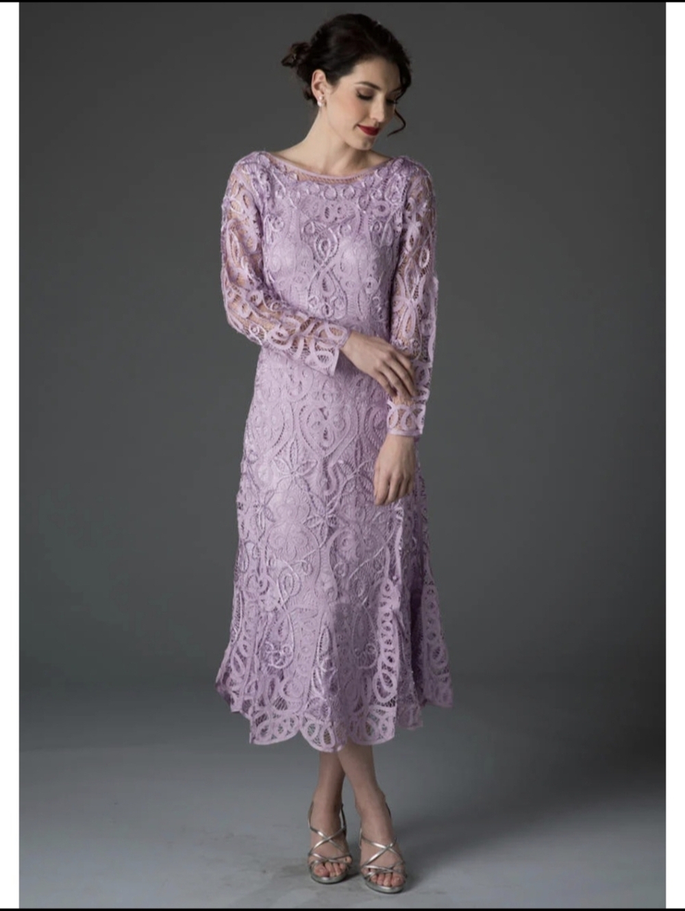 Soulmates Lavender Lace V‑Back Midi Dress